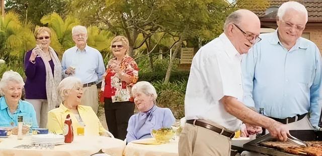 严禁出国养老？网传大批国内退休干部出国养老，引巨大争议！

**出国养老：一场退