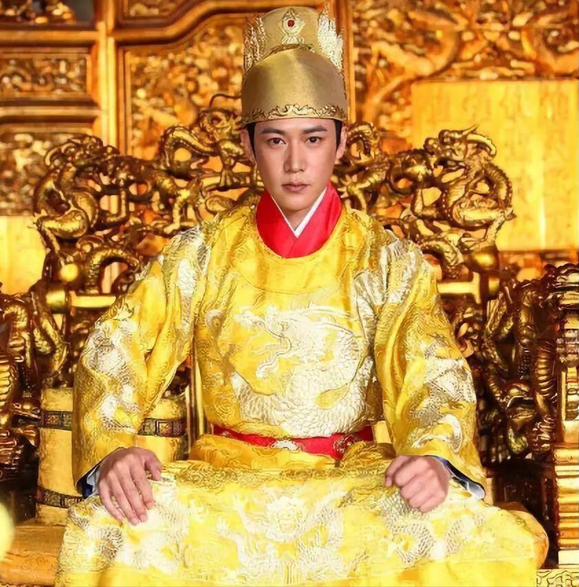 大家好，今天咱们聊聊古代皇帝的“日常生活”。你是不是一直觉得皇帝每天就是吃喝玩乐