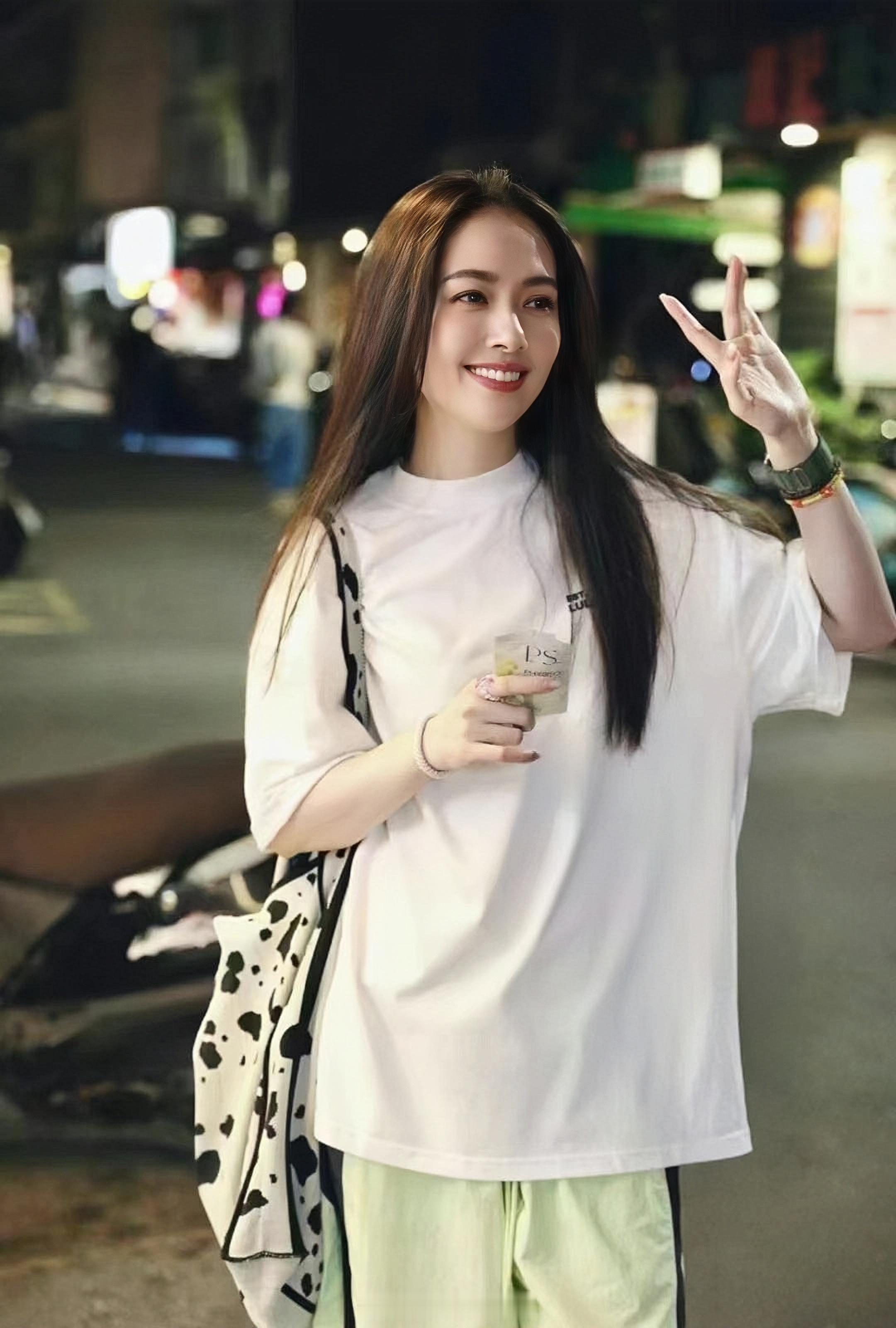 #郭碧婷[超话]# 📷𝗔𝗯𝗼𝘂𝘁 𝗵𝗲𝗿.#郭碧婷##清新女神