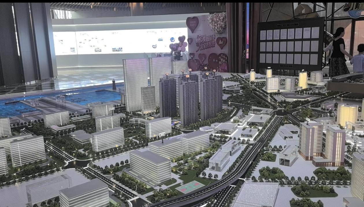 万万没想到，300万预算在大连买新房，其实也不是那么好选。这是我昨天带一对小两口