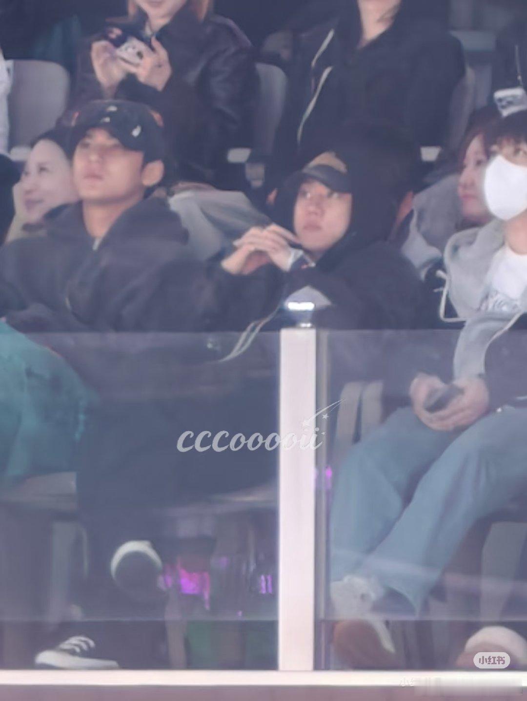 徐明浩金珉奎去看了BTS演唱会徐明浩金珉奎去看BTS演唱会了 徐明浩金珉奎去看了