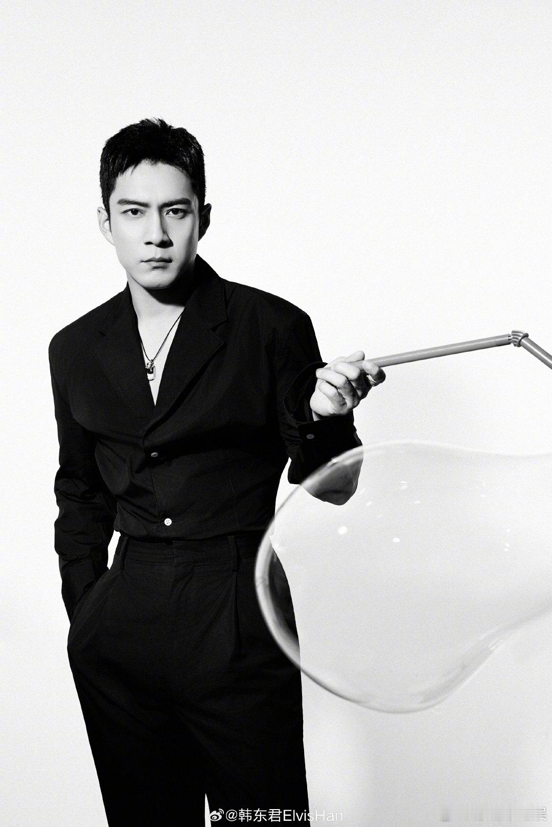 #韩东君vlog是救过你命吗#韩东君真的太搞笑了吧，竟然还要补录视频，感受到他真