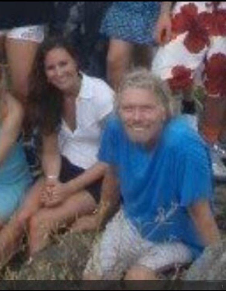 【揭皮秃凯】威廉和凯特对席卷君主制的爱泼斯坦丑闻“深感担忧”，但是看看凯特曾经和