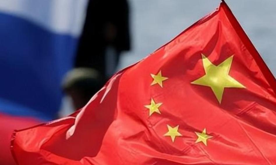 万幸中国没帮俄罗斯，因为美国早就布下了三个陷阱，一个比一个致命，那美国布下的陷阱