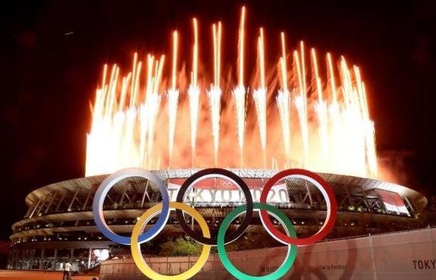 巴赫又向中国喊话！国际奥委会终身名誉主席巴赫近日在接受媒体采访时表示，中国幅员辽