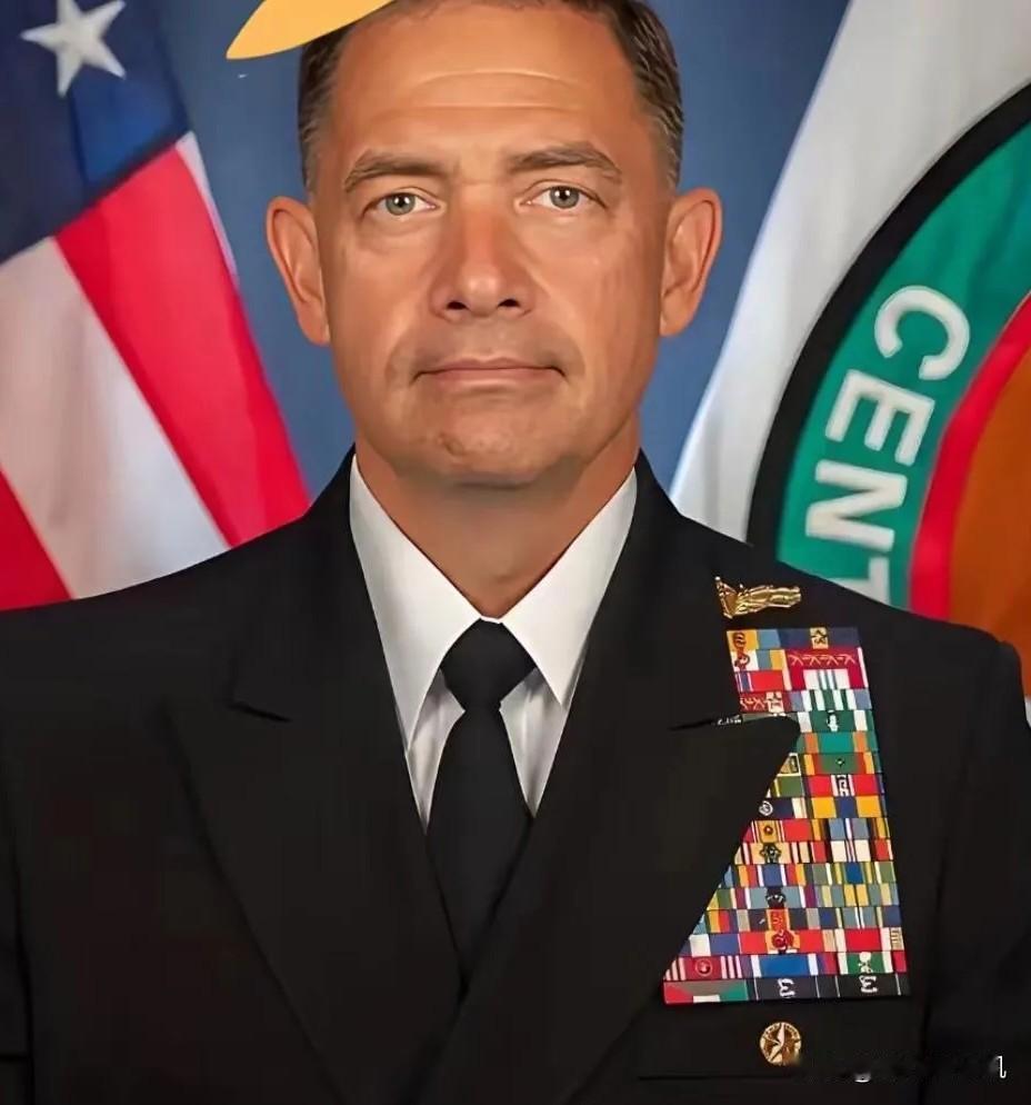 美军在阿拉伯海动手了！
4月29日，美军突然在阿拉伯海动手了——海军陆战队士兵直