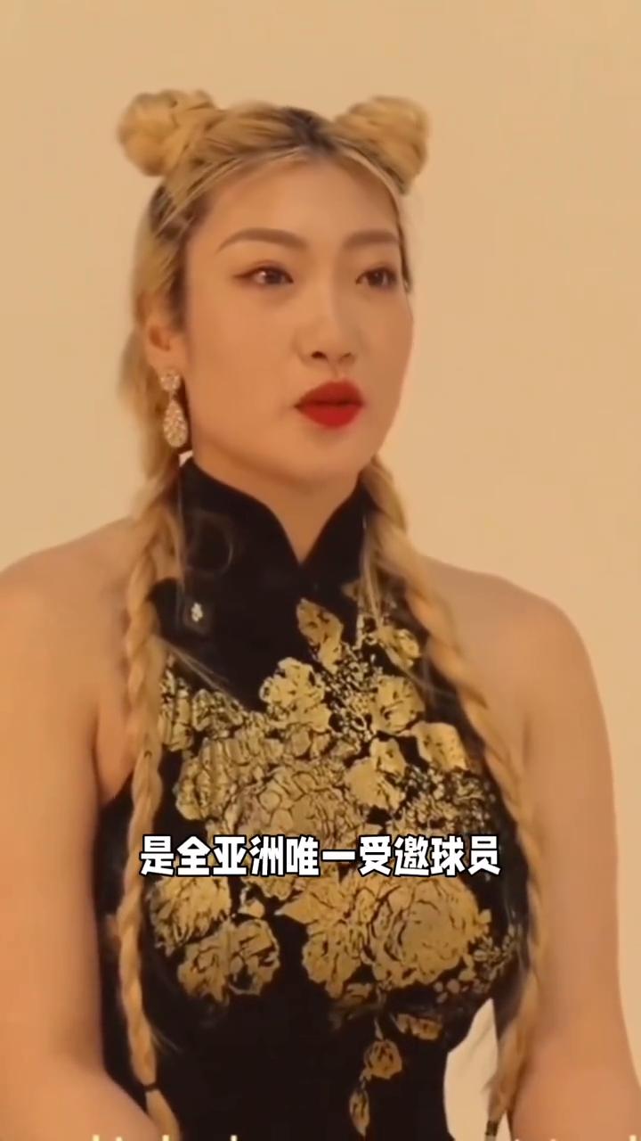 中国女篮李梦签下200万美元天价合同，亚洲唯一加盟Project B新联赛。
一