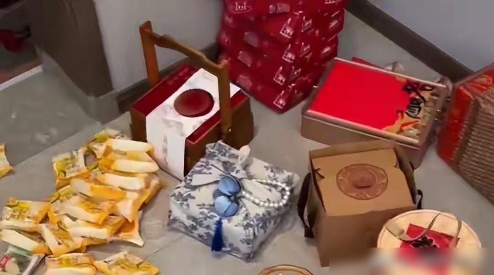 明年中秋也这么干！

说句实在的，这事我是既想笑又想点头。过了这么多年节，我算是