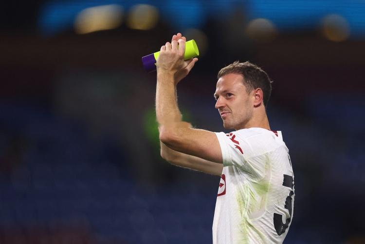 曼晚：埃文斯可能回归曼联，加入弗莱彻教练组并工作至赛季结束 1月6日讯 《曼彻斯