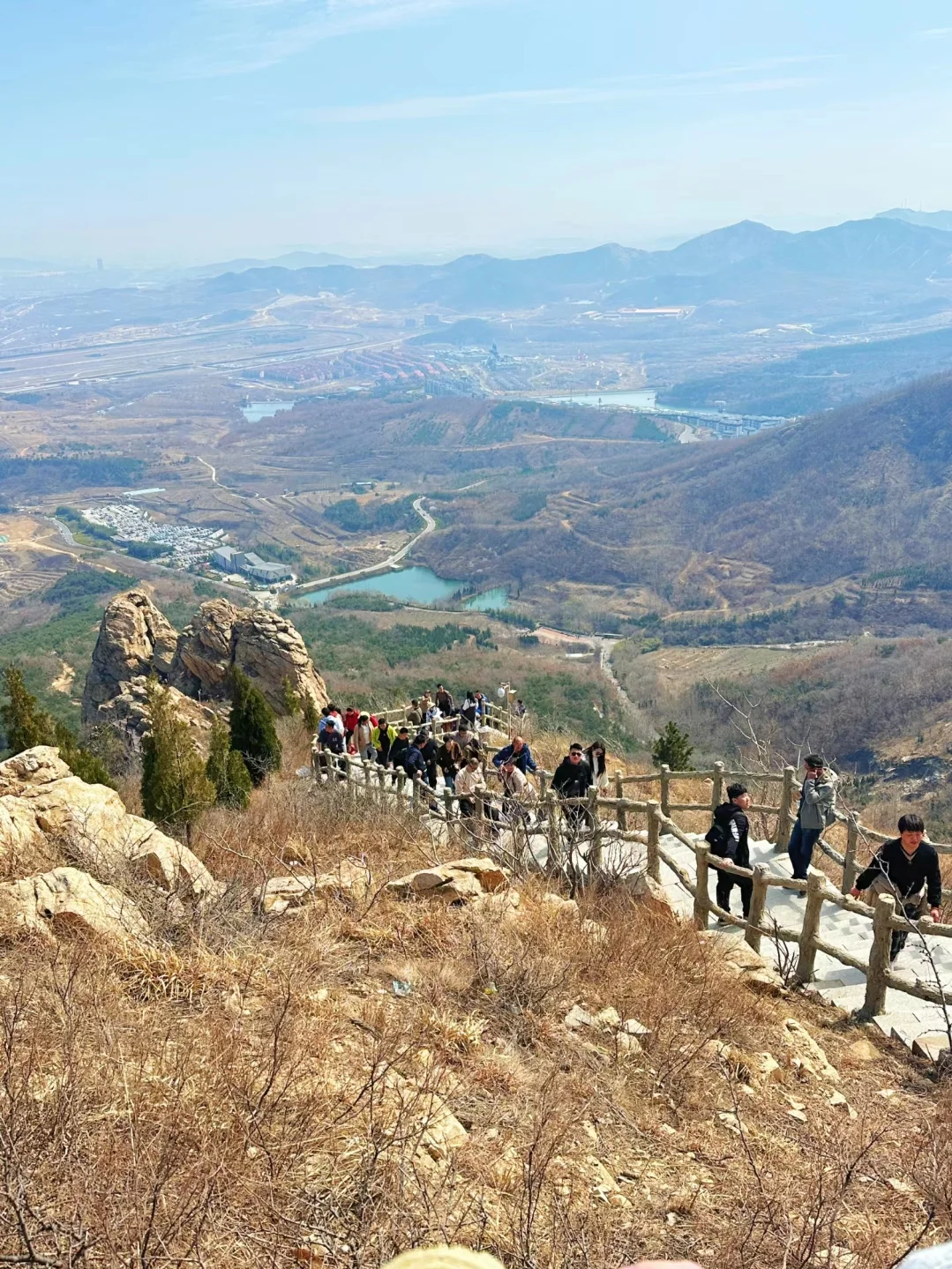 挑战山路，遇见山顶的风景和自己」