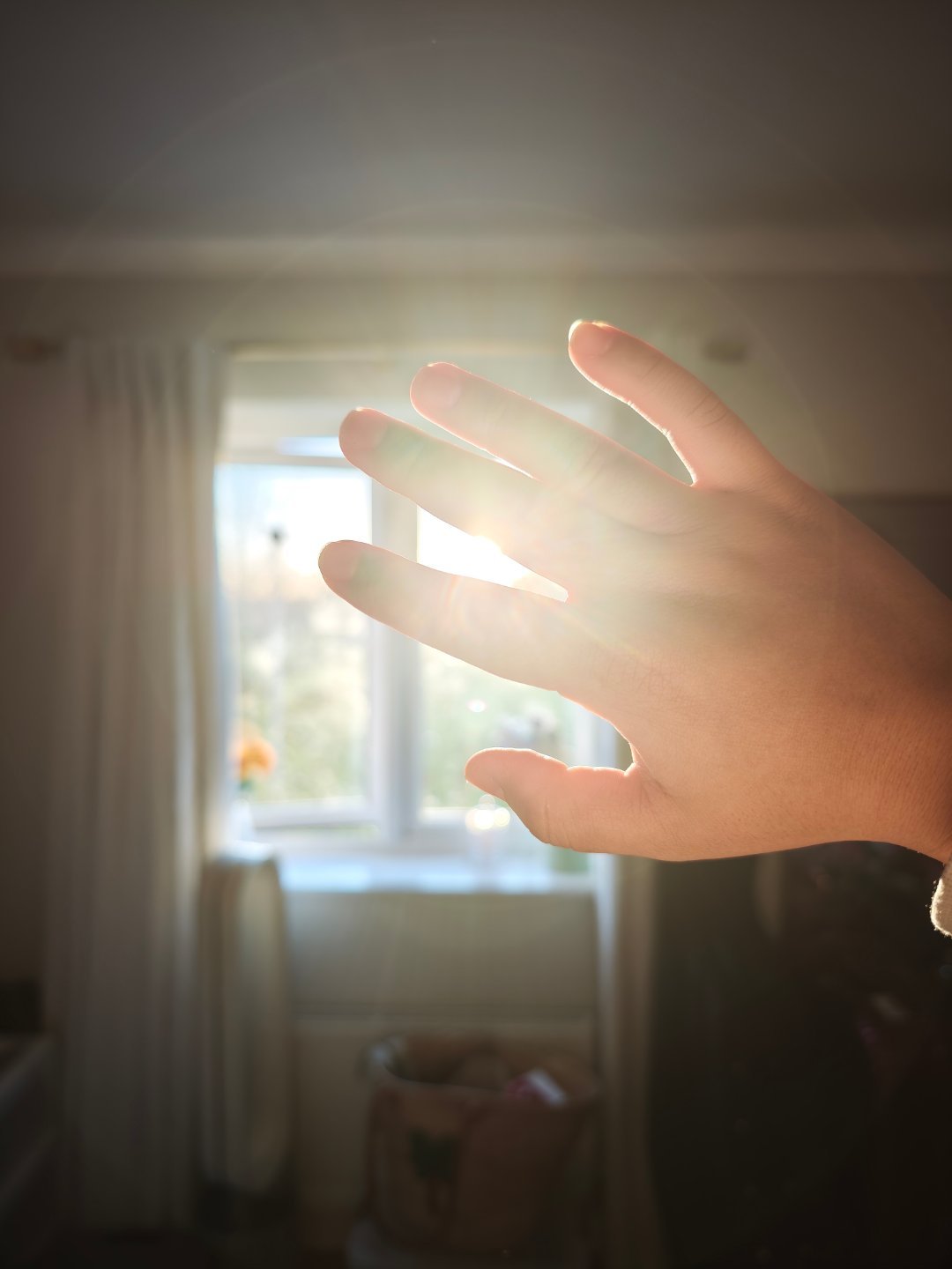 咱们有把所有节都过成春节的能力。今天这个好天气，也确实不太像圣诞 英国·Soli