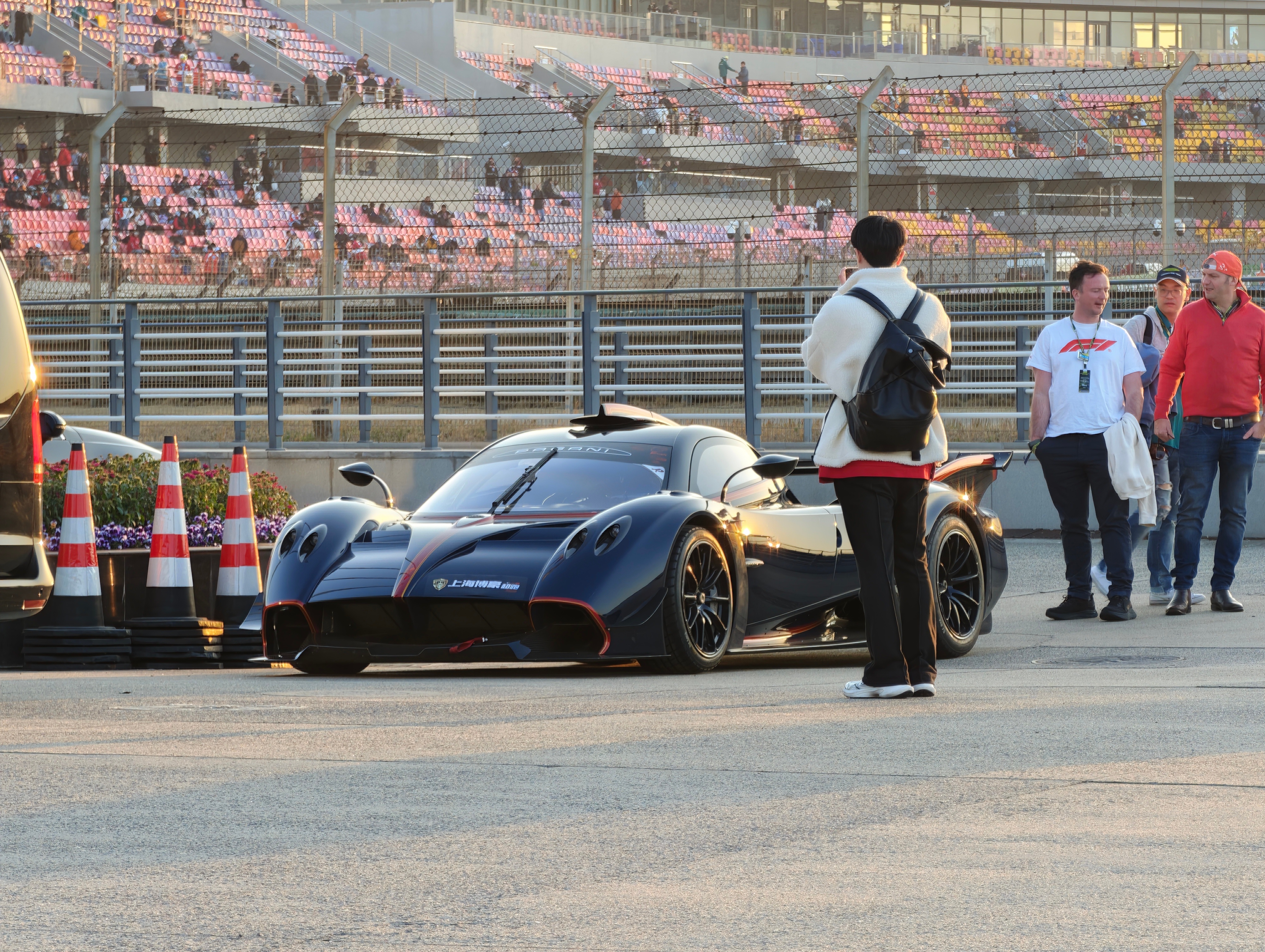 今天围场真是卧虎藏龙啊 上海·上海国际赛车场-旅游景区