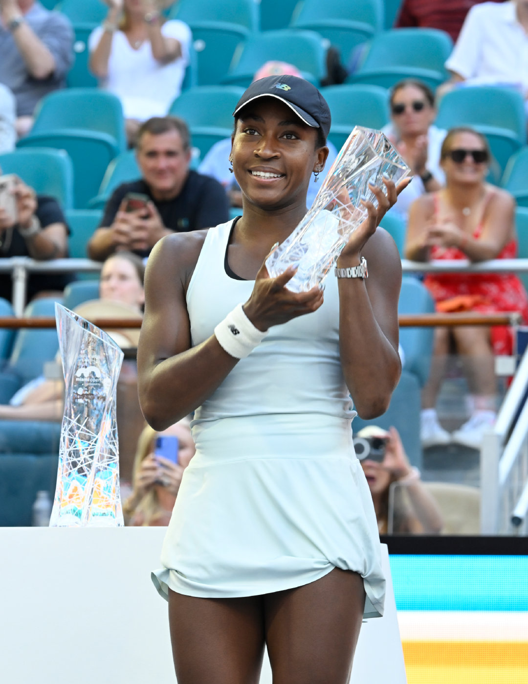 球员声音 高芙三盘不敌萨巴伦卡，职业生涯10次闯入硬地决赛首次失利，无缘在迈阿密