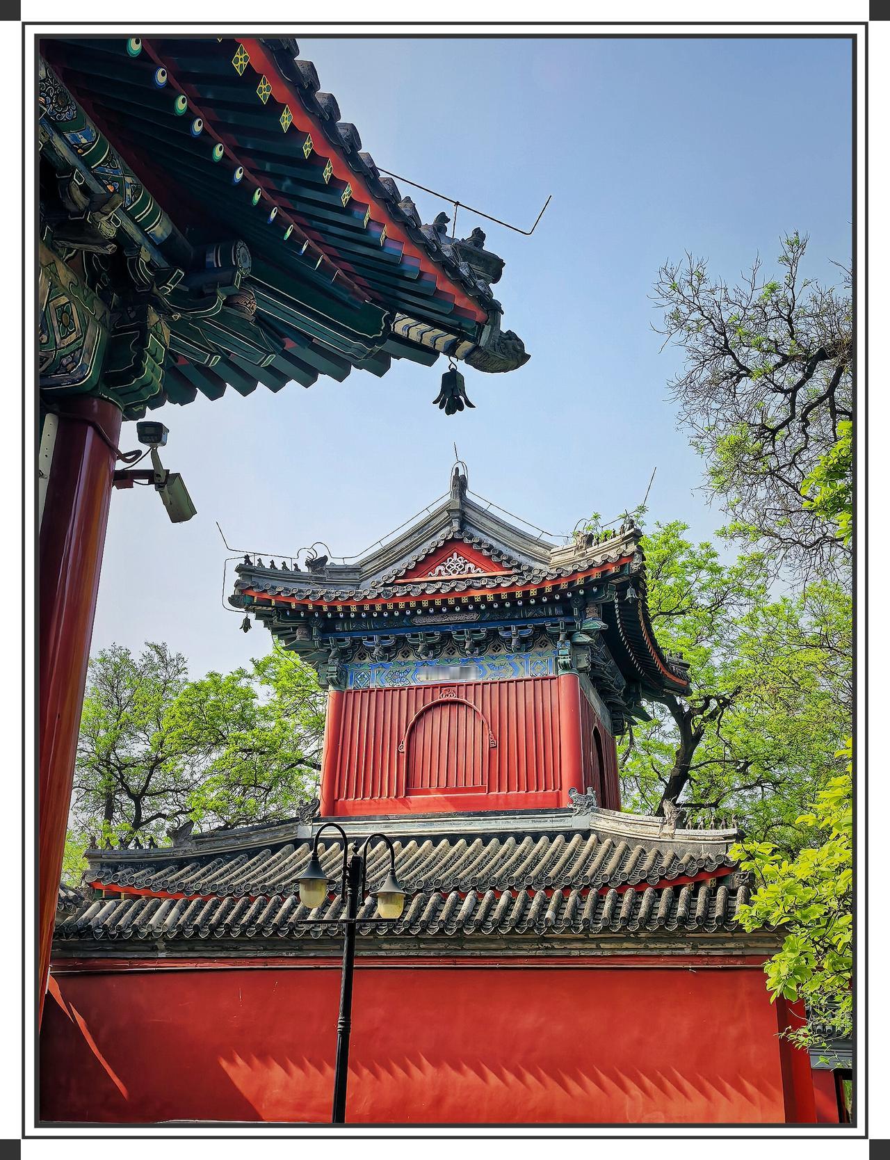 分享一下你随手拍下的照片号称京西小布达拉宫一一万寿寺