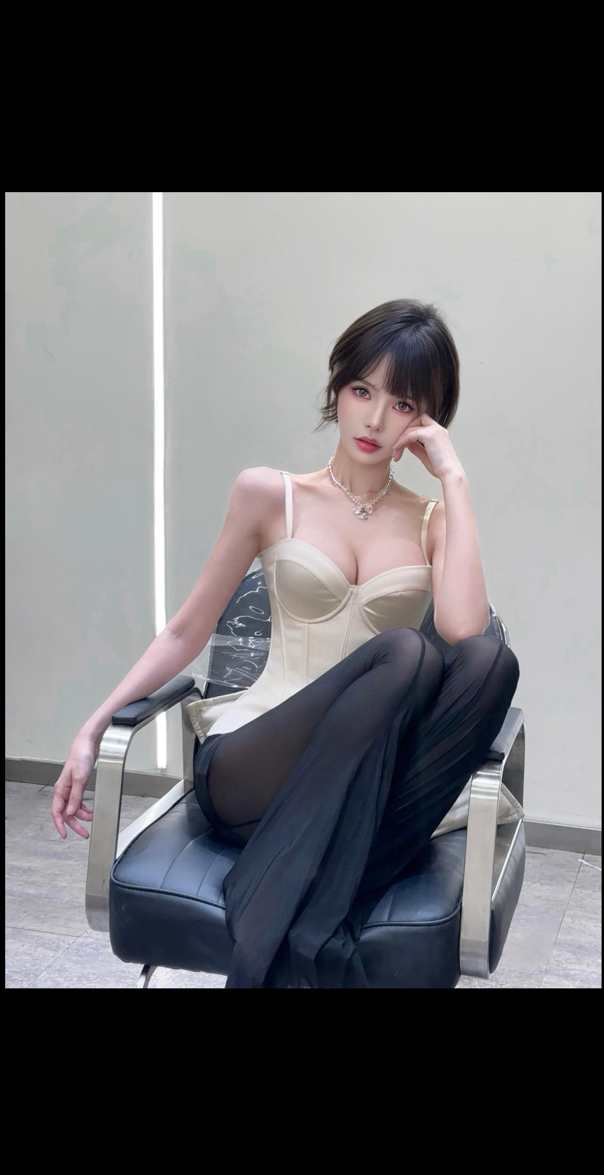 短发控 辣妹穿搭