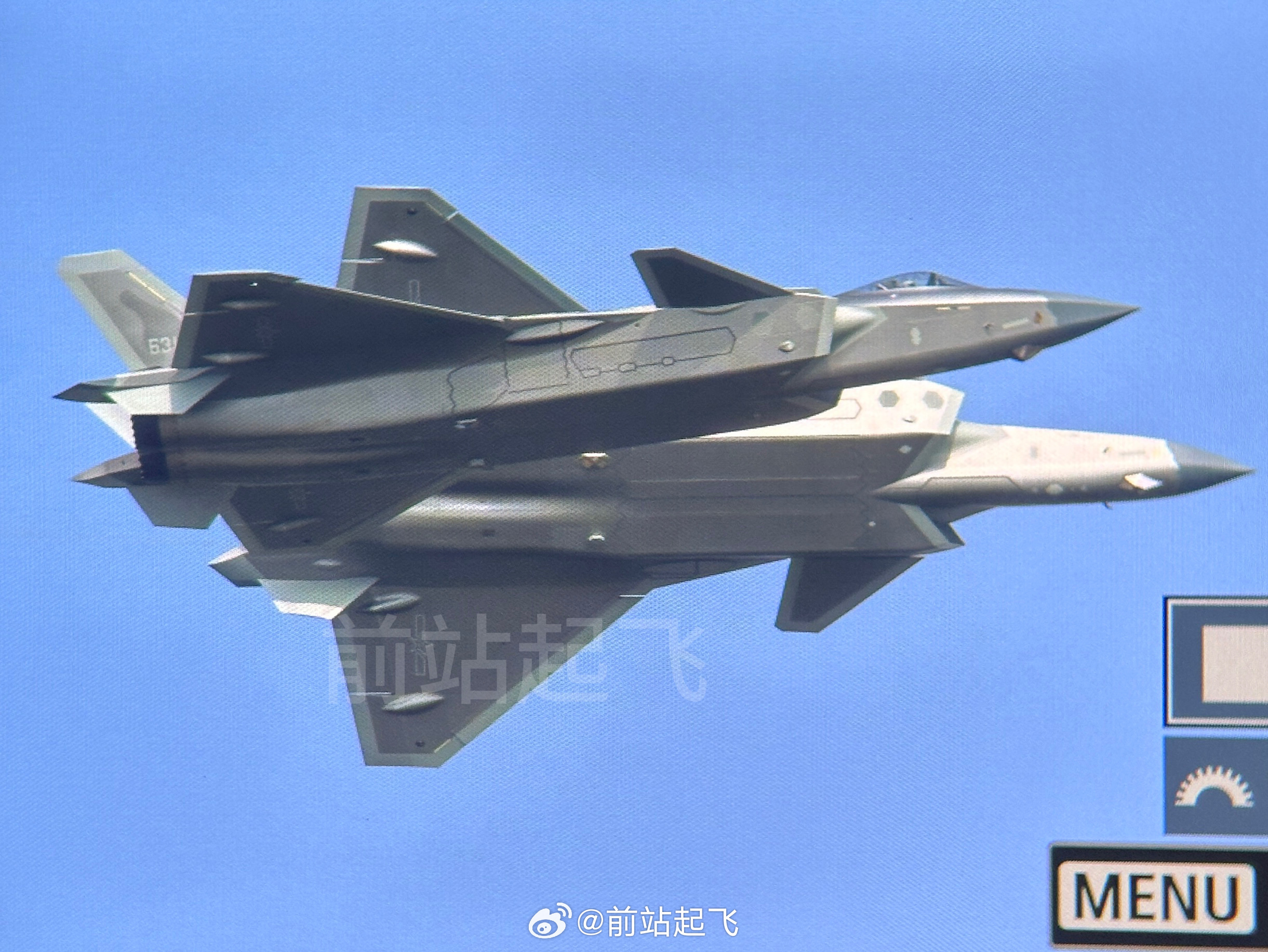 敬请期待[打call]。换装J-20后的中空某部将在长春航空展大方展示。图源见水