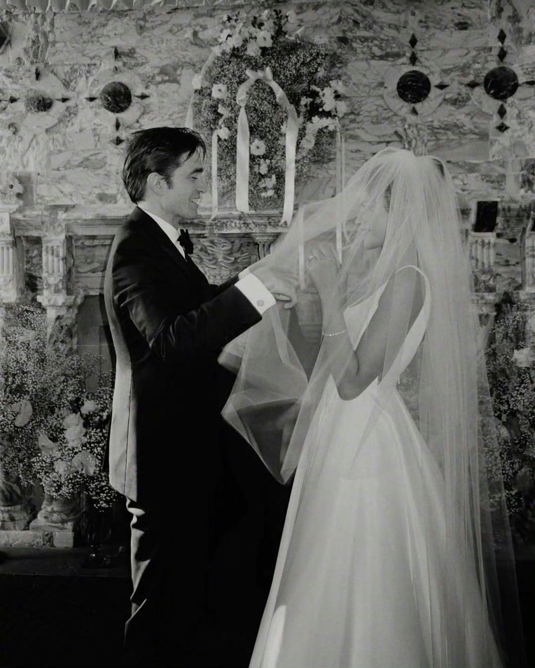 The Drama by VOGUE Weddings 📸 