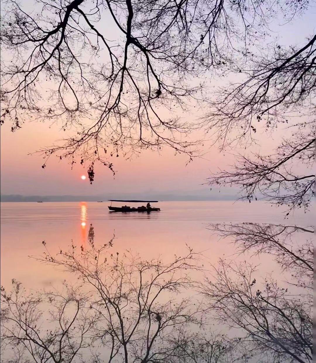 祝㊗大家2026，活在当下，此刻，做真实平和的自己！！