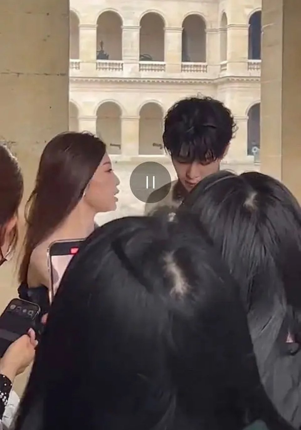 虞书欣的侧脸从来不会让我们失望 ​​​