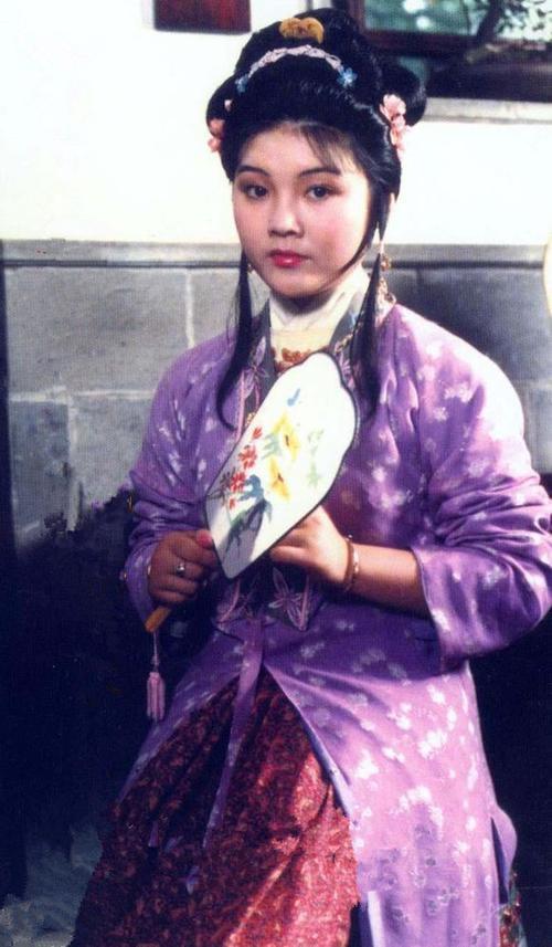 马晓晴，当年金鸡奖提名的女演员，为了凑男友换肾的钱，把自己在上海徐家汇一套市价二