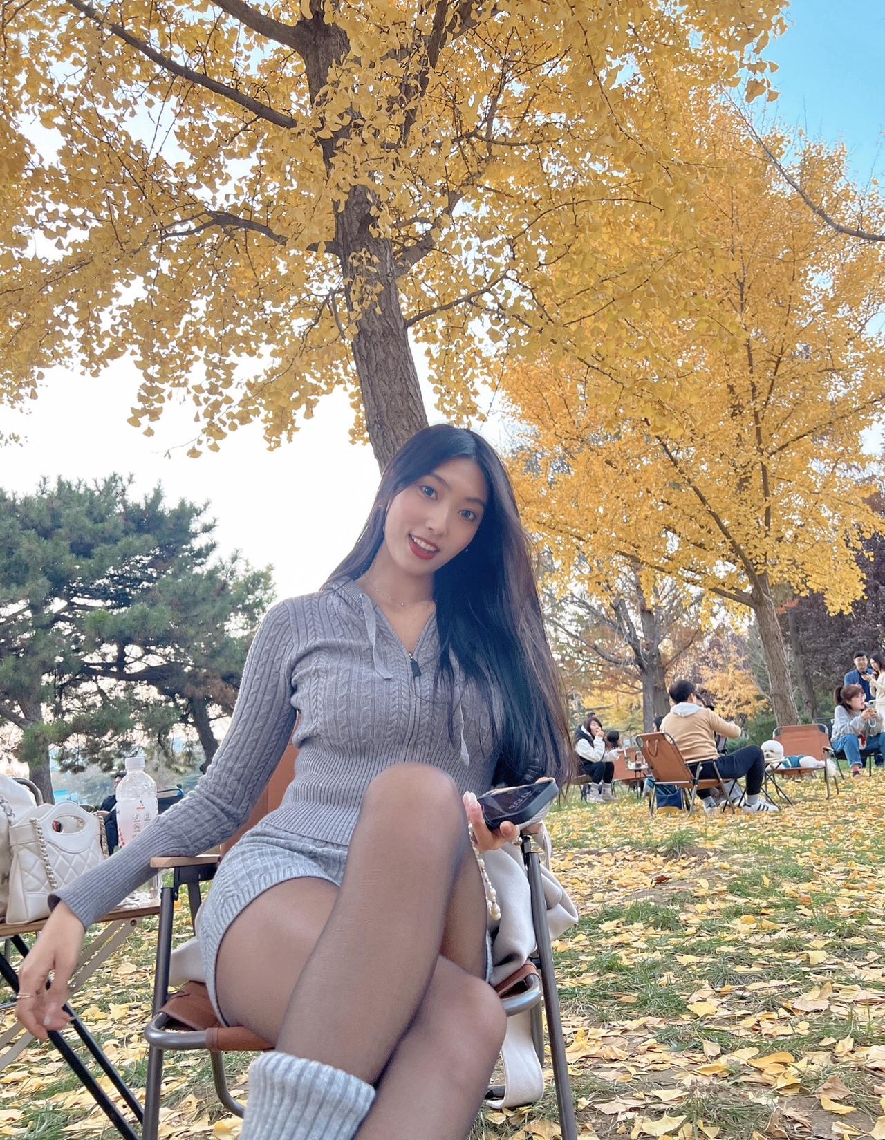 装扮好了，粗发～上热门 穿搭 御姐 美女