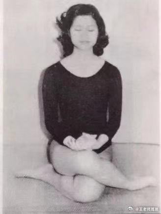 只要你不混乱，时间永远够用。专注做事，其实并不会累。唯有杂念丛生，才会日日疲惫万