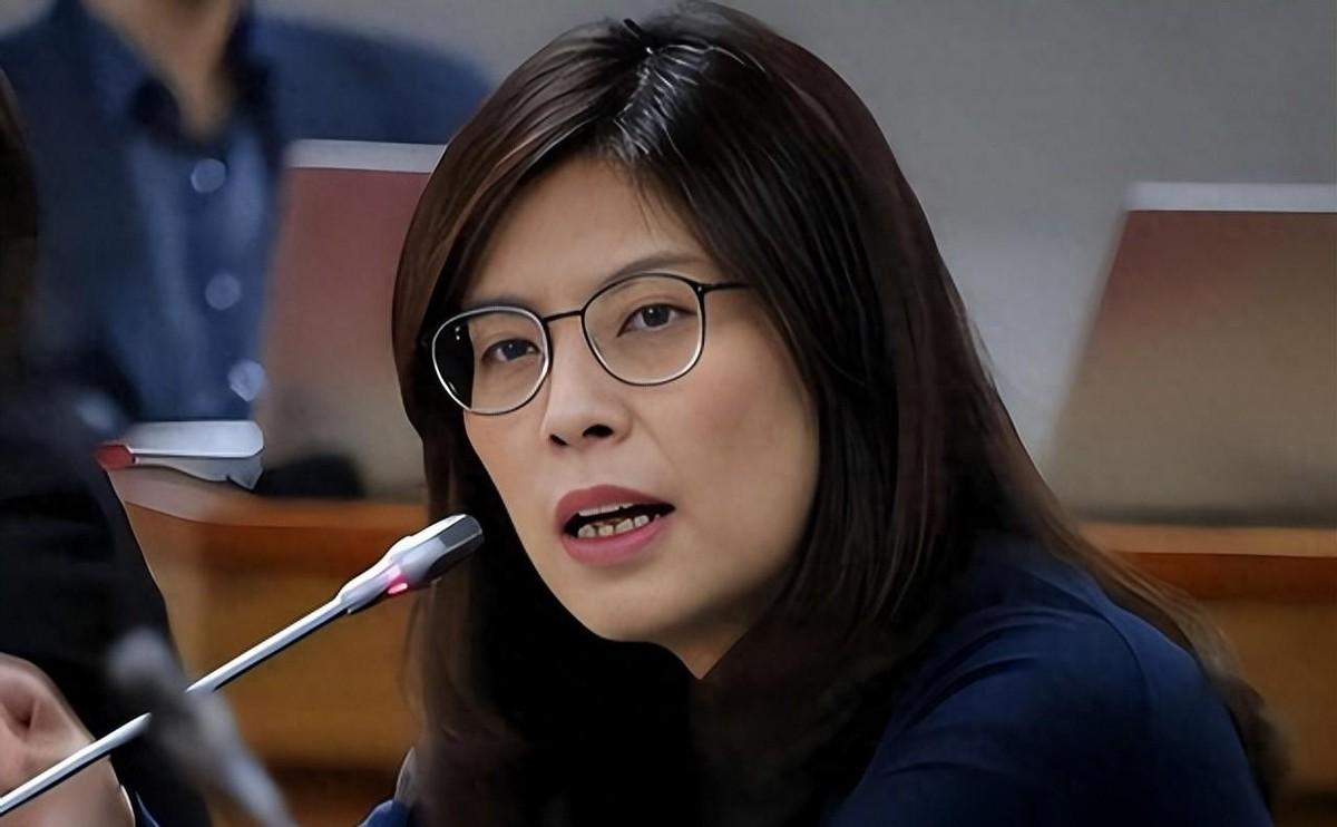 台海这几天的风向确实诡异。美日把军售和防御系统摆上台面，看似要摊牌，实则美方想拿