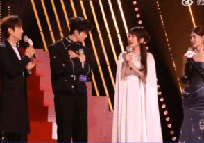 沈梦辰又来爆料了直播界的瓜王沈梦辰上线！高旭萨顶顶同台直接被她扒出一堆料，大饱耳