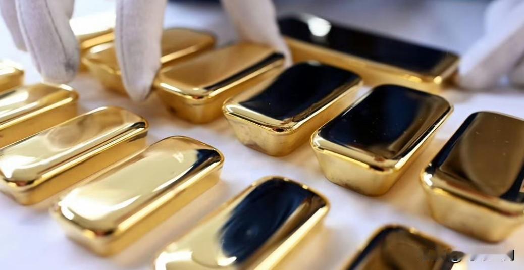 金价持续走高是为何？ 前景如何？ 


总部位于法兰克福的德国中央合作银行分析师