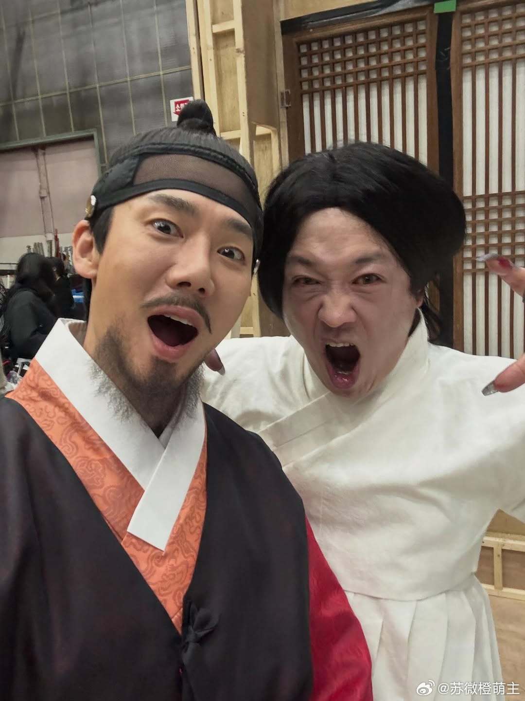 感觉柳daddy这次演爽了🤭 