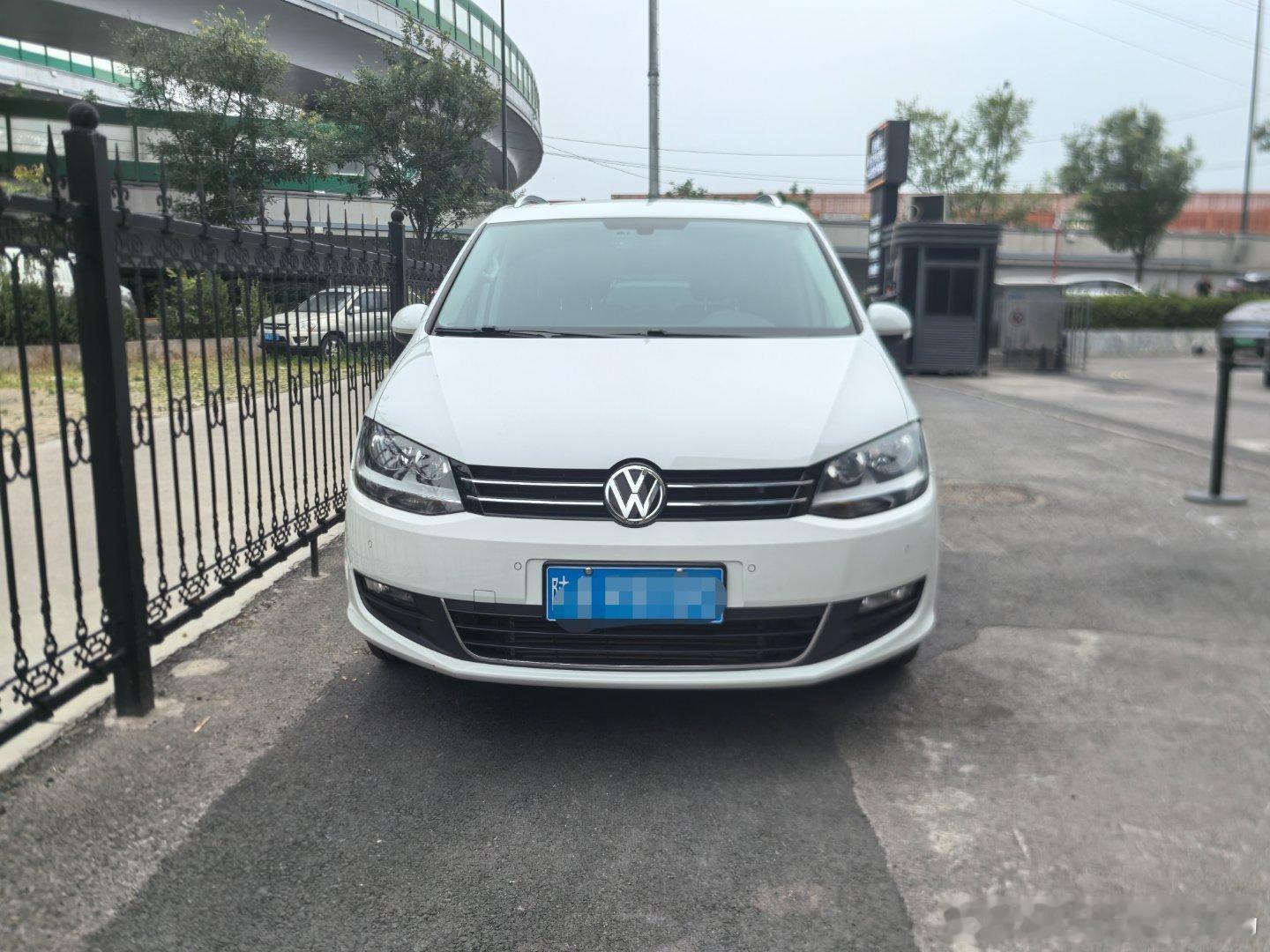 真是少有车型：2019年夏朗客户一手只有四万多公里，六座版本，但是价格也是真硬，