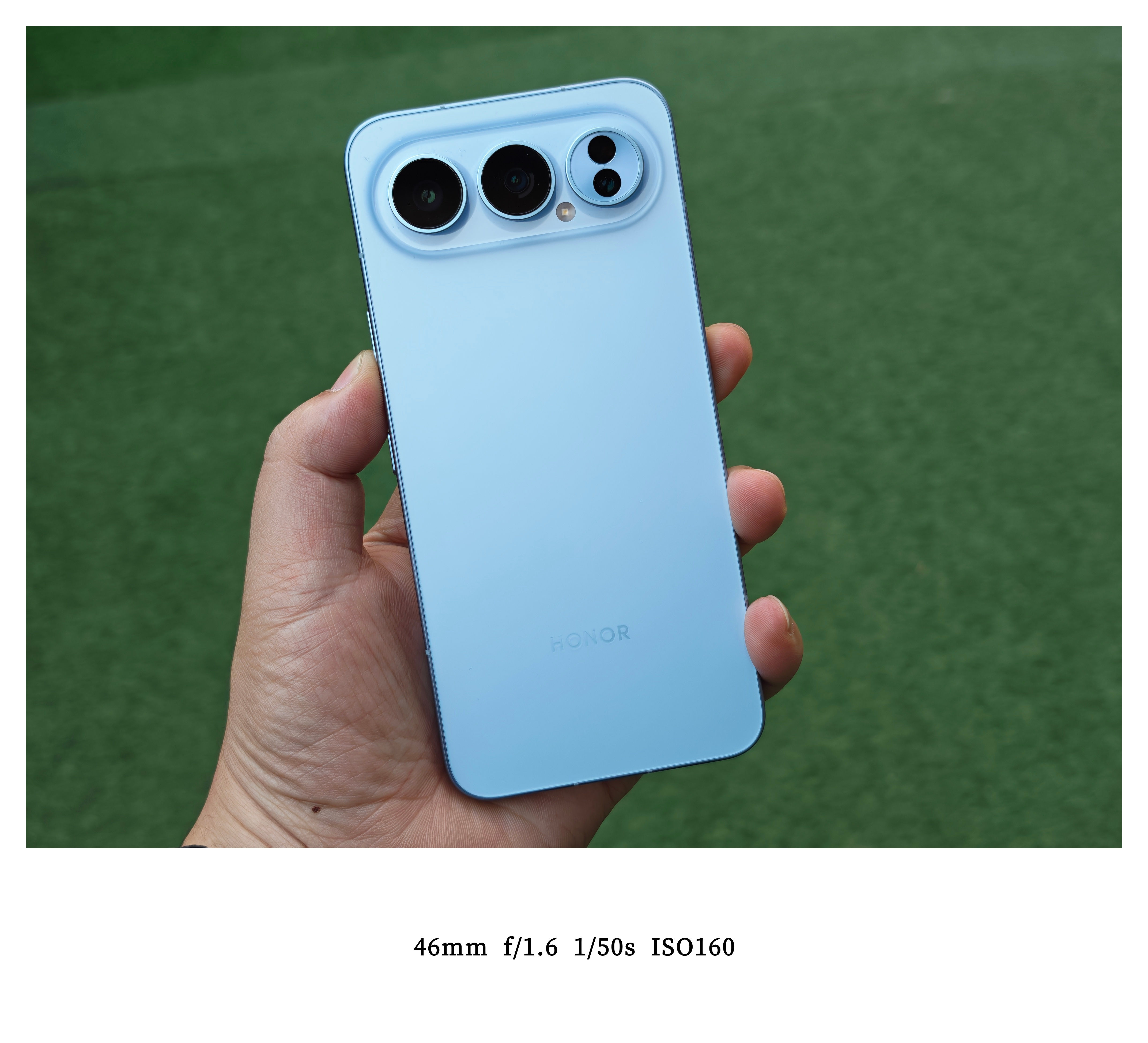 明天荣耀500系列就要发布了，大家猜猜标准版起步售价？第一个猜对的安排个红包～每