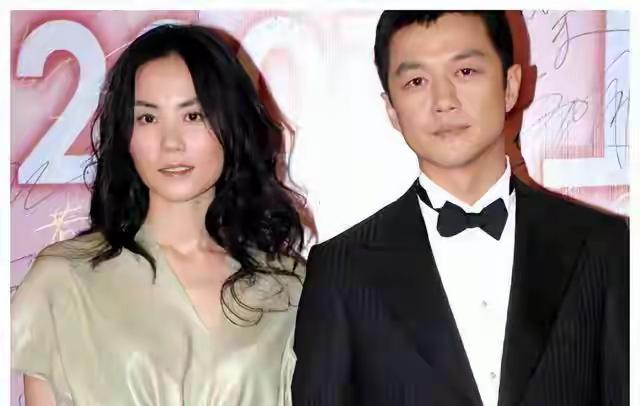 李亚鹏被骂欠债四千万的时候，没人告诉他这架飞机正在坠落

2026年1月，嫣然天