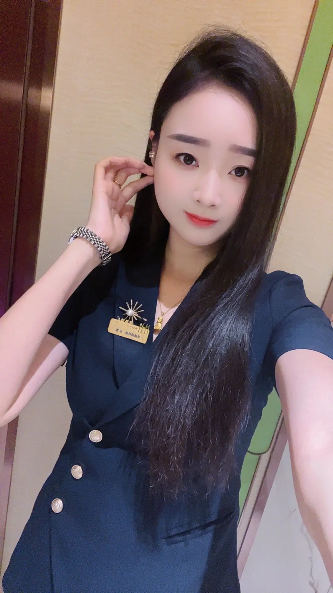 是花自然香，不必太张扬。