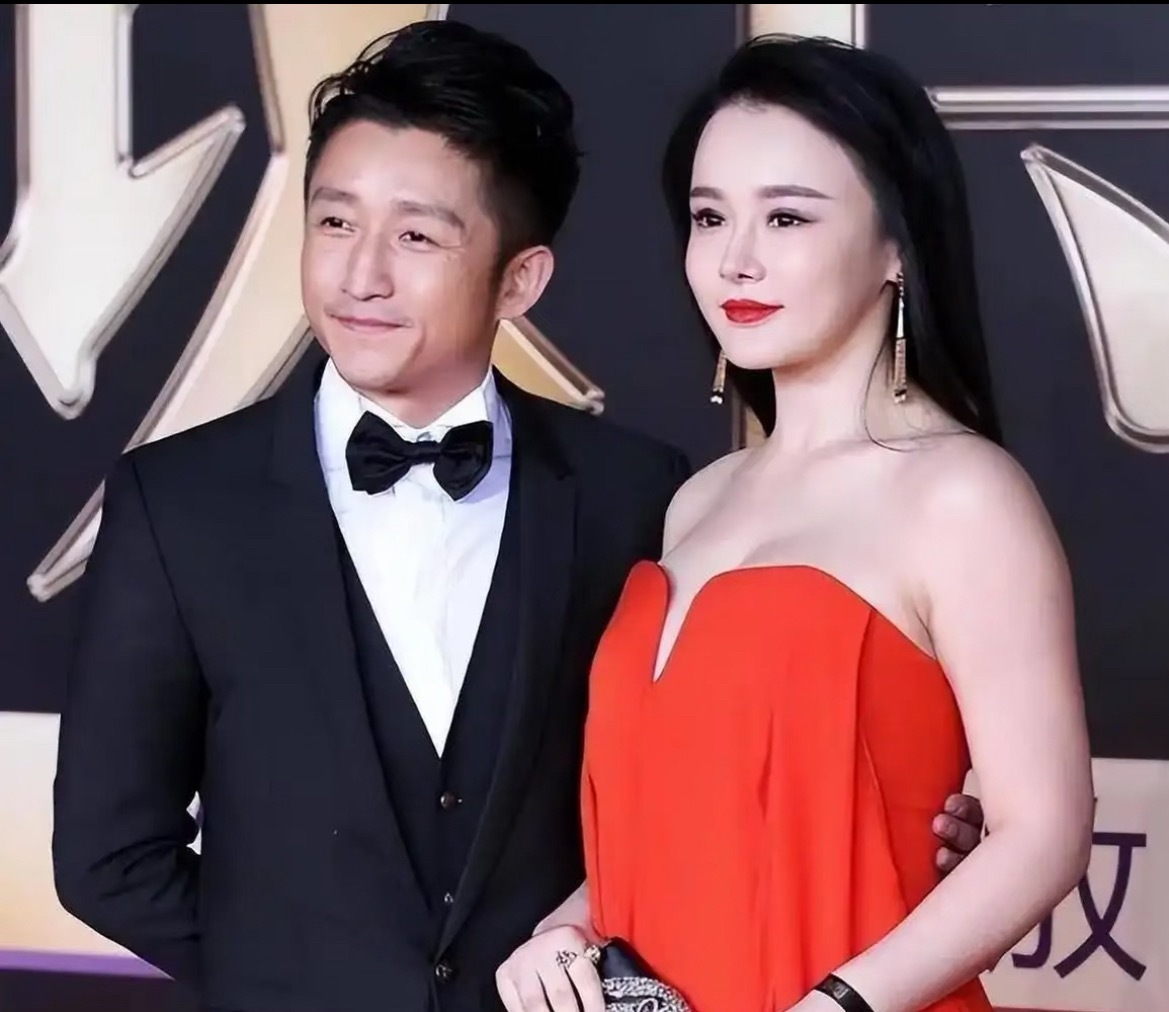 纯面部分析一个到中年想躺平（眼睛、鼻子话不多，心里藏事，通俗讲就是不擅长表达自己