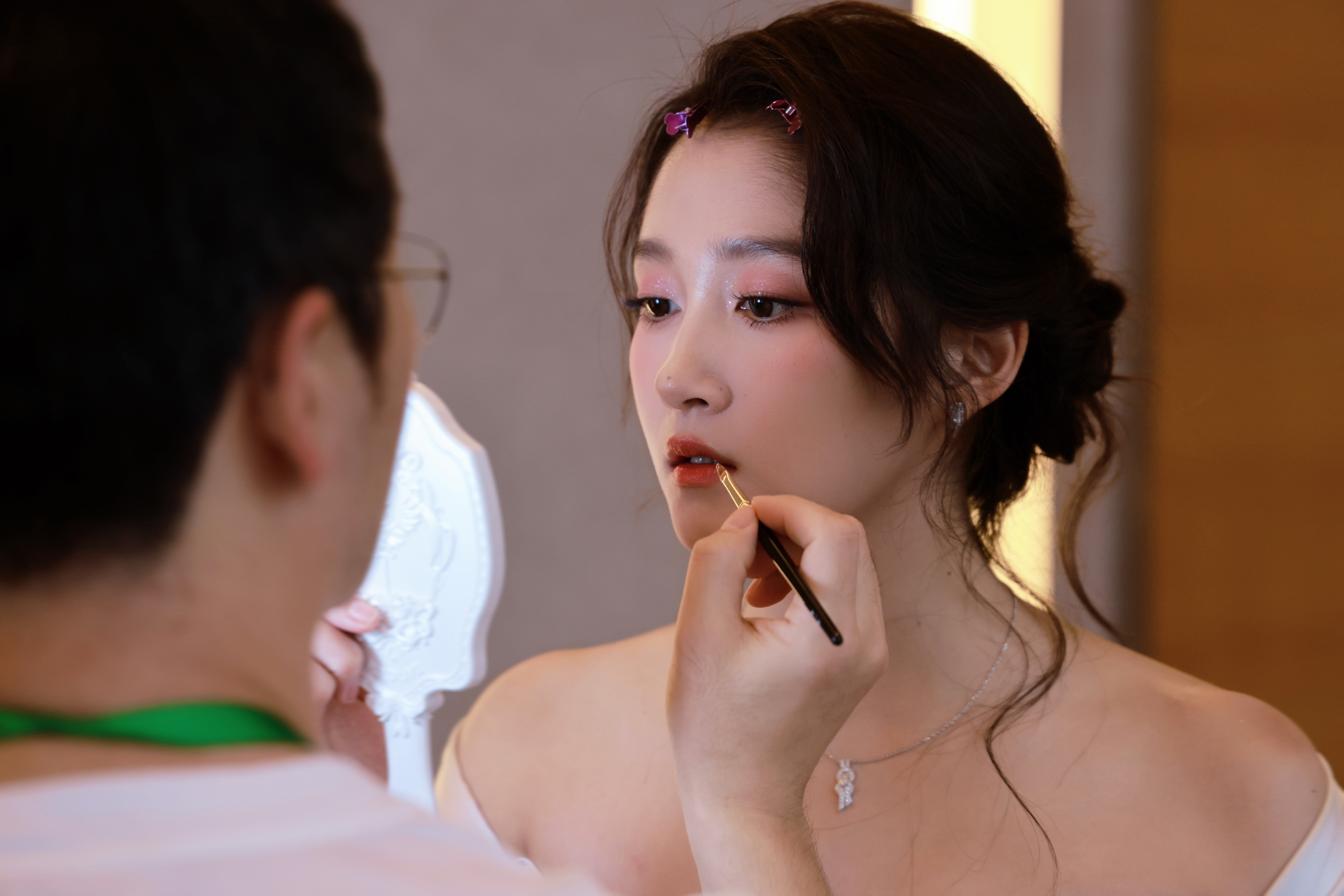 以后按这个标准给关晓彤做造型特别优雅大方的美，简直在逃公主👸🏻 ​​​