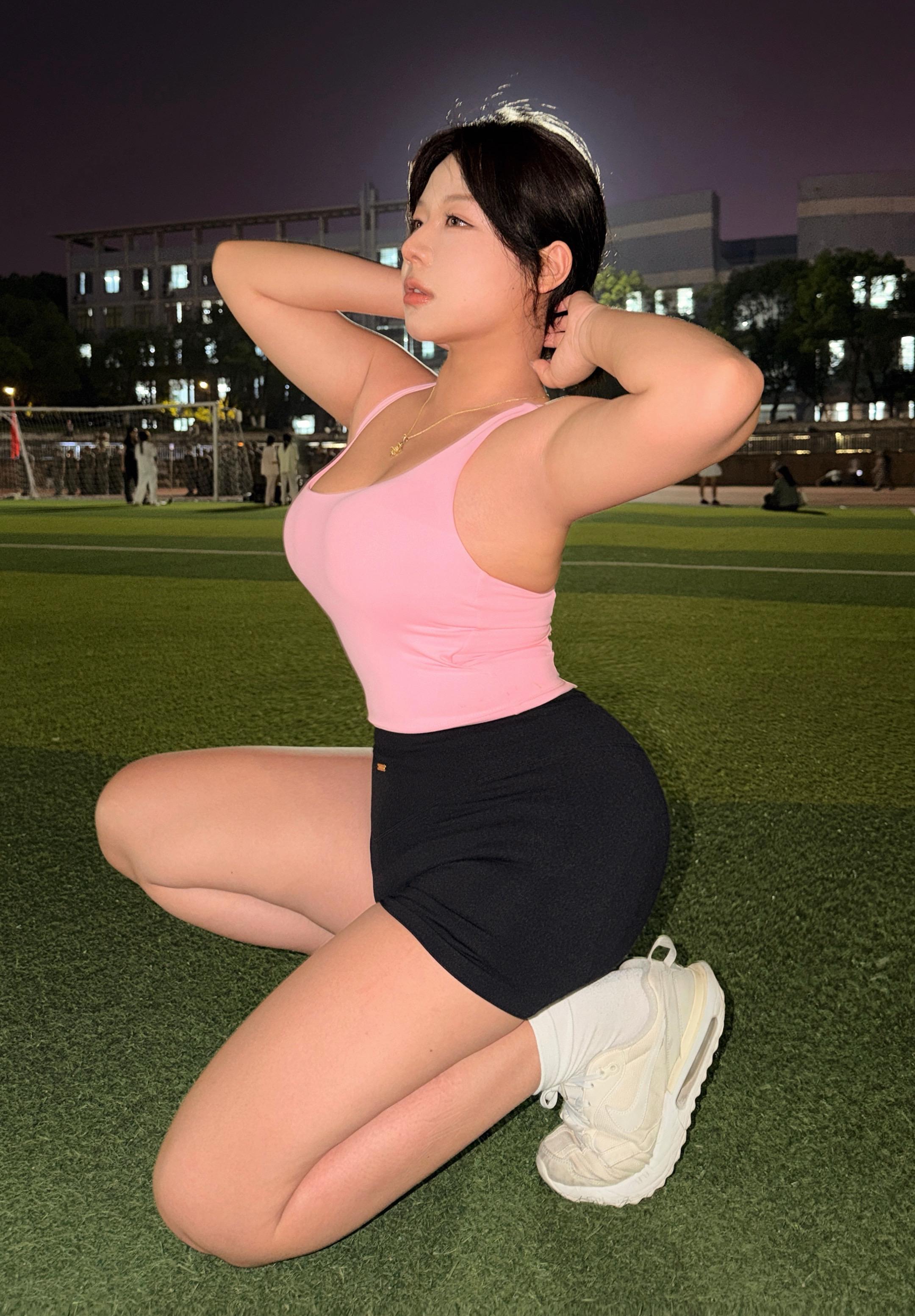 一起吹晚风。