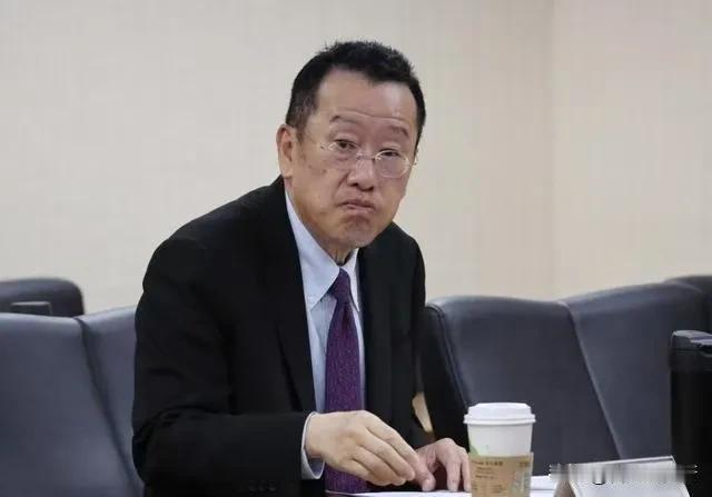 近期解放军三大动作
台湾防务部门都掌握了？
今天，台湾防务部门负责人顾立雄接受采