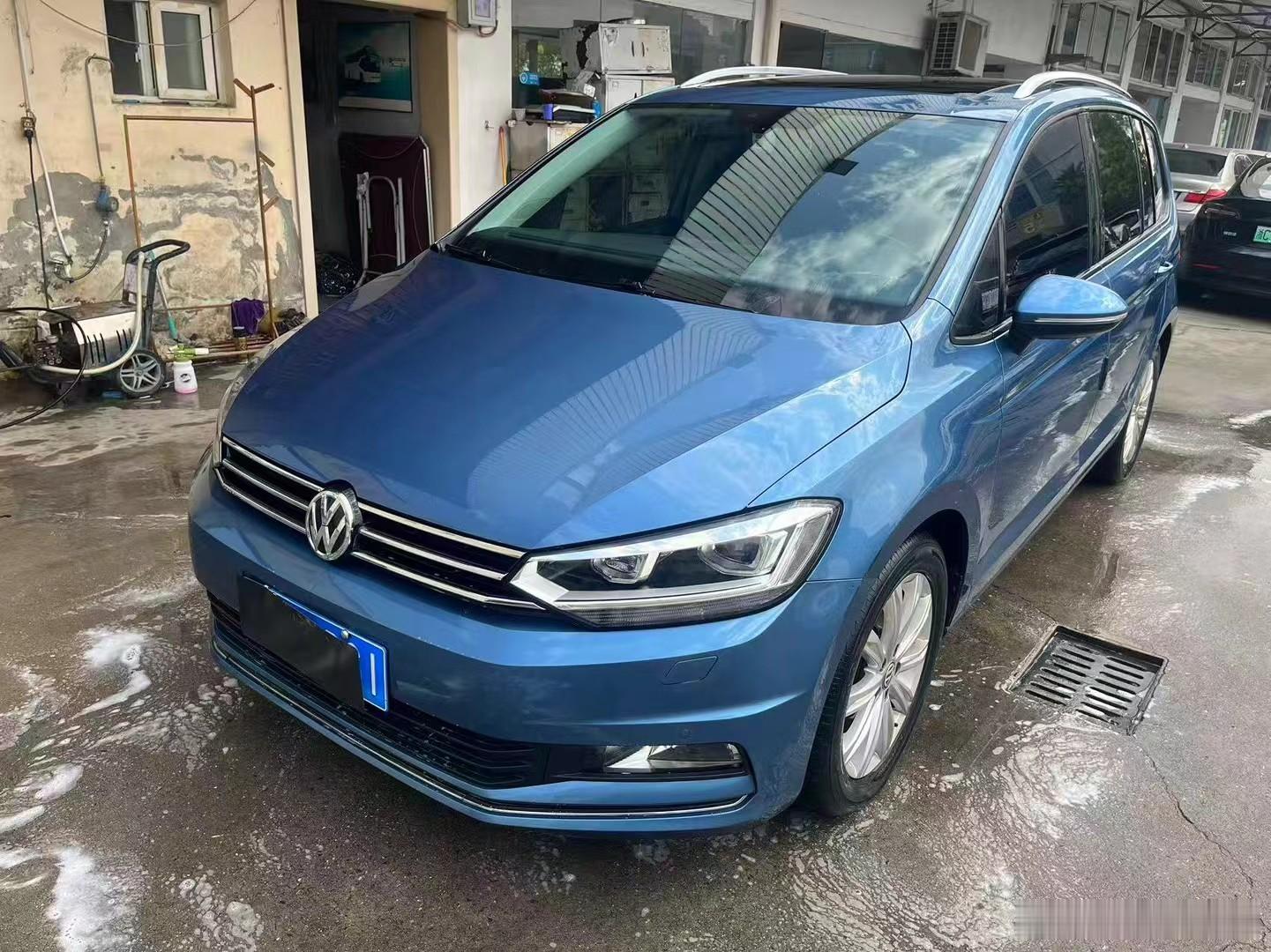 18年大众 途安L 7座自动高配 车况精品 内饰新 保险一整年   一键启动 无