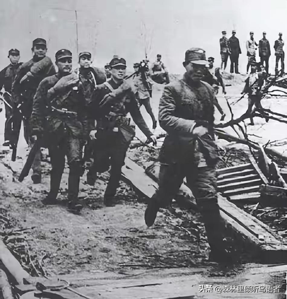 抗战前期，德械师向来被视作国军火力标杆，可滇军60军却凭实力打破这一认知。台儿庄