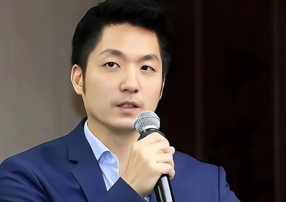 台风倒树竟被拿来指责蒋万安？日前一场台风造成北市多处路树倒塌，让人没想到的是，修