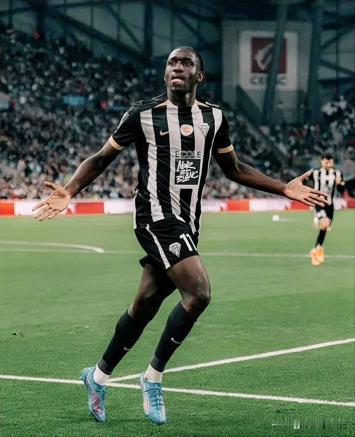 米兰冬季窗口第三签即将完成！米兰正在全力追逐西迪基·谢里夫！米兰与球员之间已经达