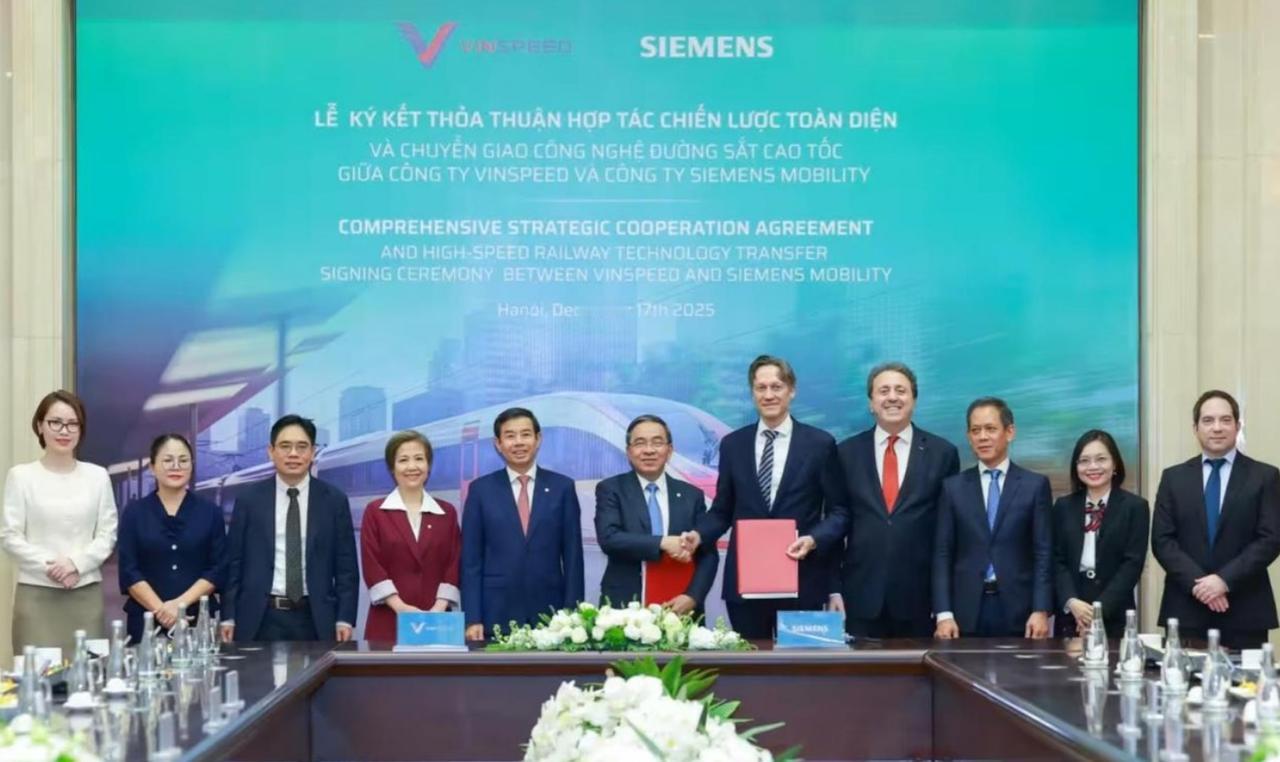 近日越南发生了件有趣的事！12月19日，越南首条高铁举行了开工仪式，只是这条高铁