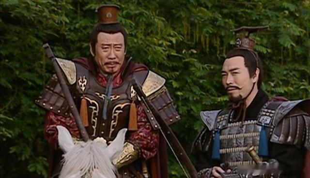 历史 一天，汉景帝在宴席上喝得酩酊大醉，拍着梁王刘武的肩膀说：“我死后，皇位就归