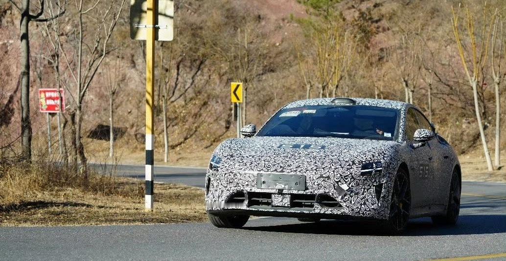 小米新一代SU7明年二季度上市想想时间过的还是蛮快的，小米SU7都要迎来新款车型