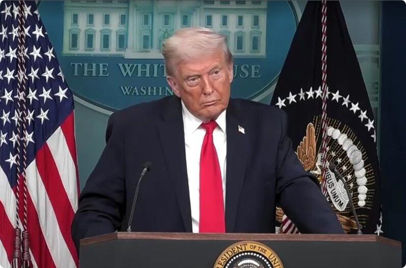 开始胡言乱语了？特朗普：中国将完全吞噬加拿大，摧毁商业、社会和生活的方方面面
