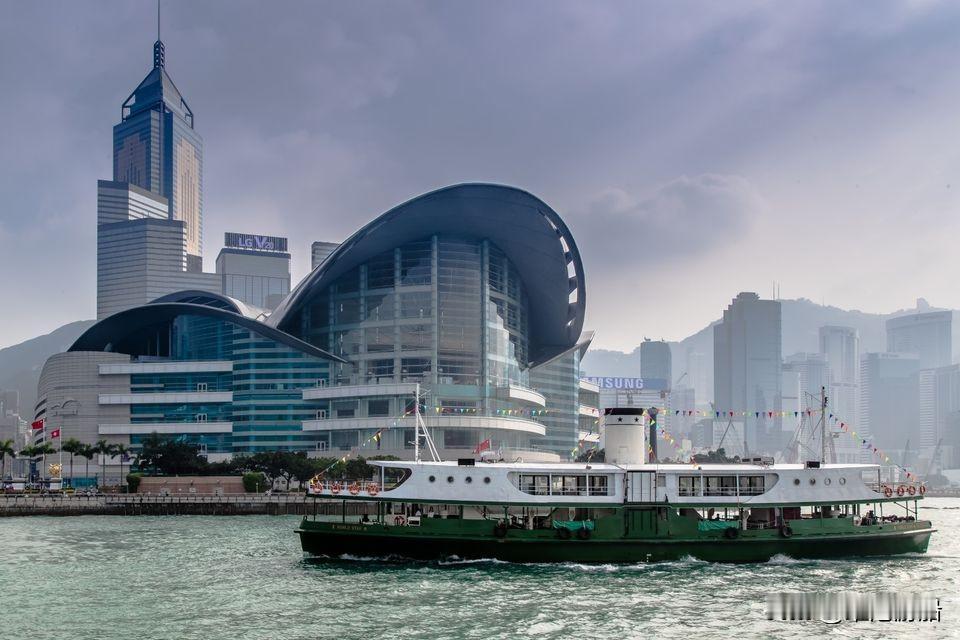 晒图笔记大赛
2025年香港天星维港游尖沙咀出发维港游7月时间表
✨𝐇𝐊暑假