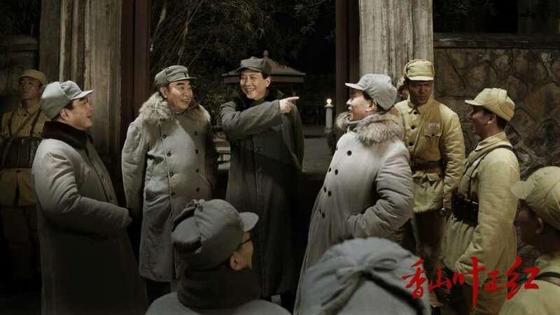1949年3月23日上午，毛主席等人从河北省石家庄市平山县西柏坡启程，往北平出发