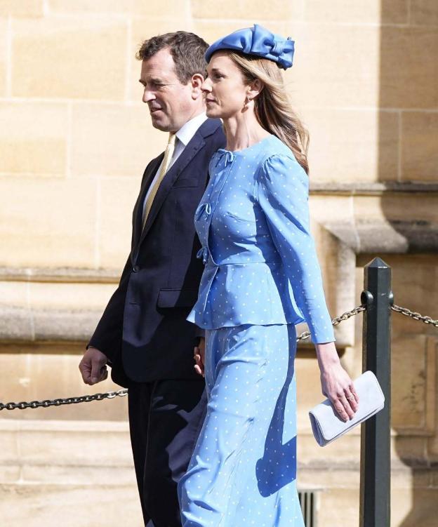 安妮公主的准儿媳妇哈丽特出席王室活动，哈丽特和前夫的女儿乔治娜也来啦！4月5日英