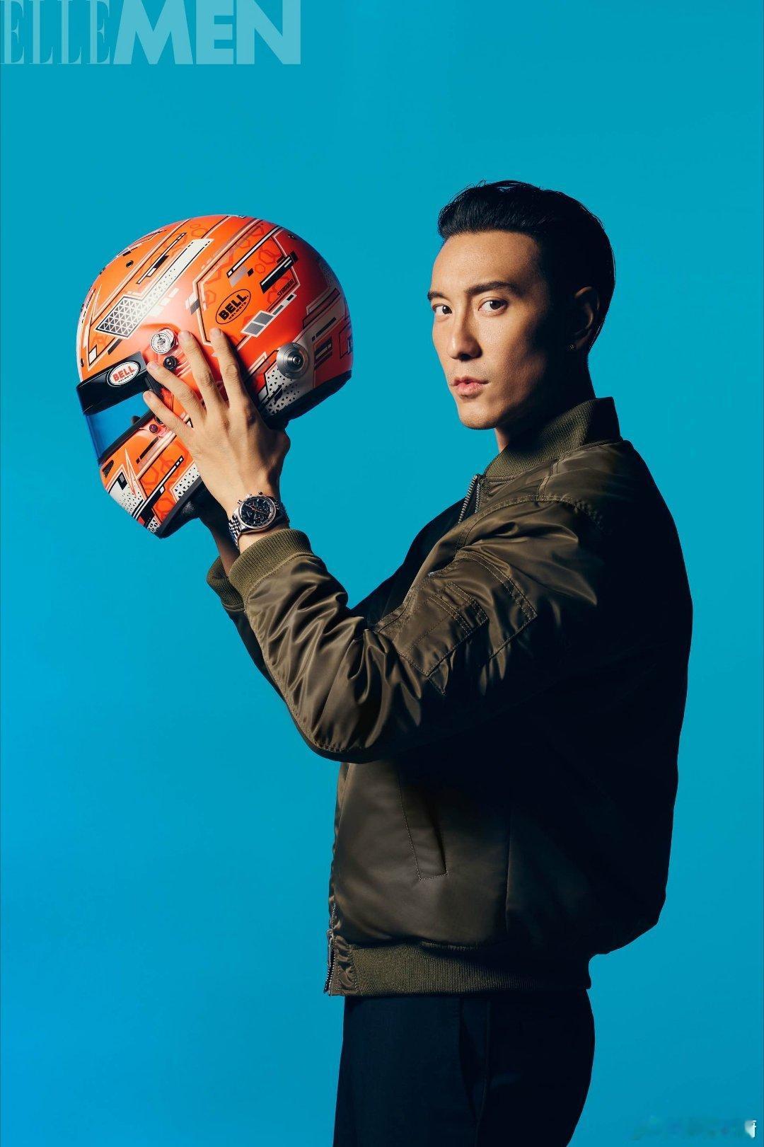 王阳明ELLEMEN2026年1月刊王阳明热擎一匹马王阳明全速人生腕表齿轮咬住时